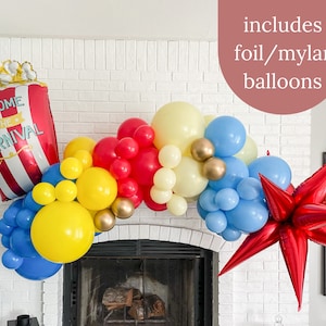 Popcorn Balloon Arch, Balloon Arch Movie Night, Circus Theme Balloon Garland, Circus Theme Party, Movie Party Balloon Garland