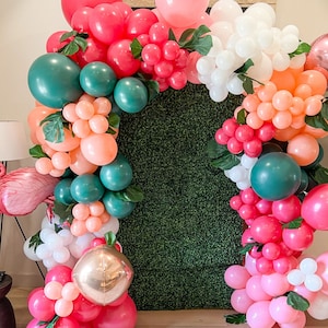 Tropical Party Decor, Luau Balloon Arch, Bachelorette Decor, Hawaiian Themed Balloons, Moana Birthday Party, Balloon Garland Kit