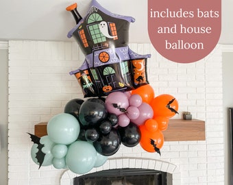 Halloween Balloon Garland, Spooky Balloon Arch, Pastel Boho Halloween Arch, Haunted House Balloon Arch, Bat Balloon Arch