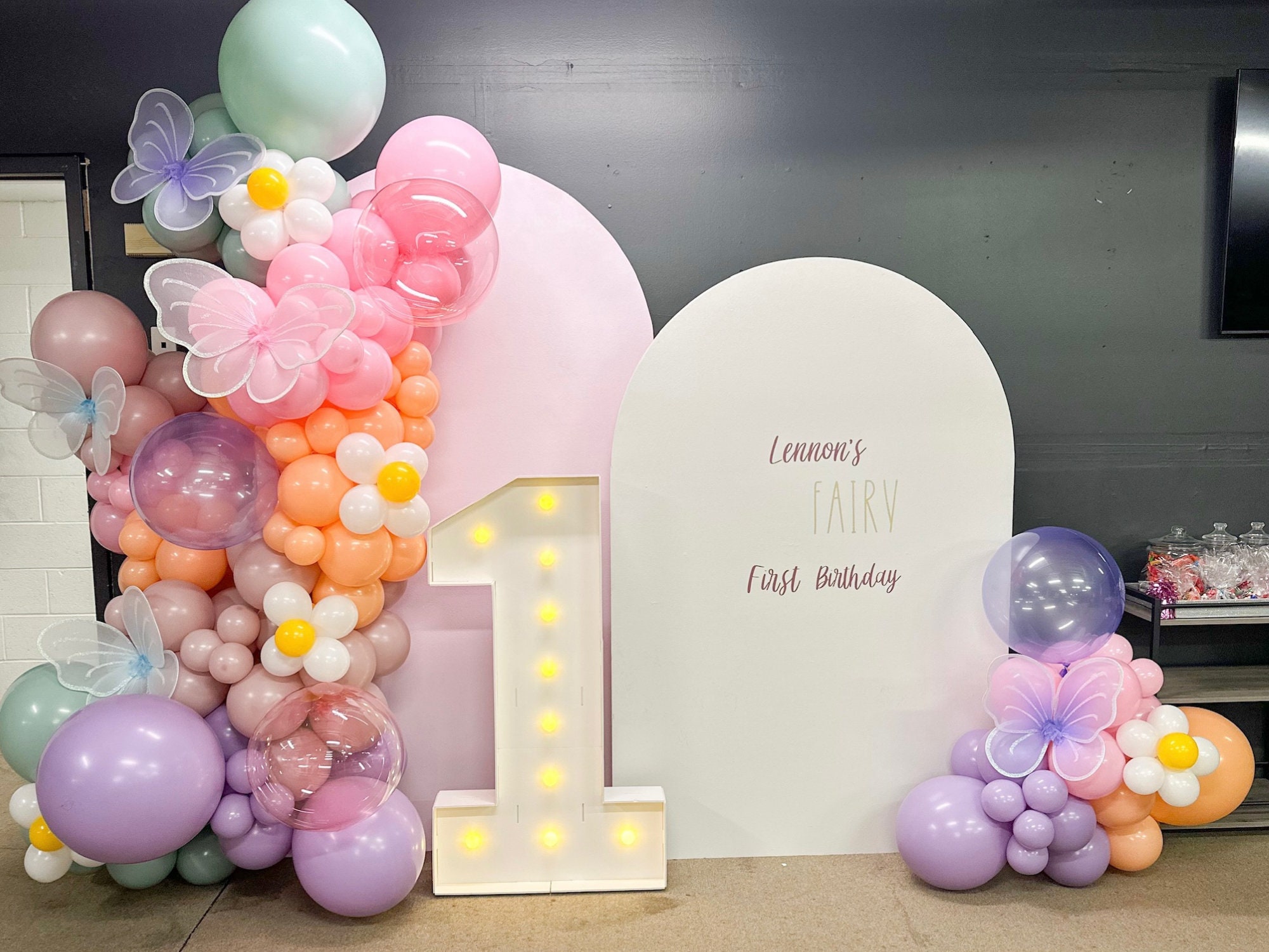 いラインアップ Fairy First Birthday Balloons, Woodland Fairy Balloon Arch トップス