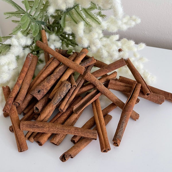 Dried Cinnamon Sticks, 8cm length for Christmas Crafting, Decorations and Wreaths