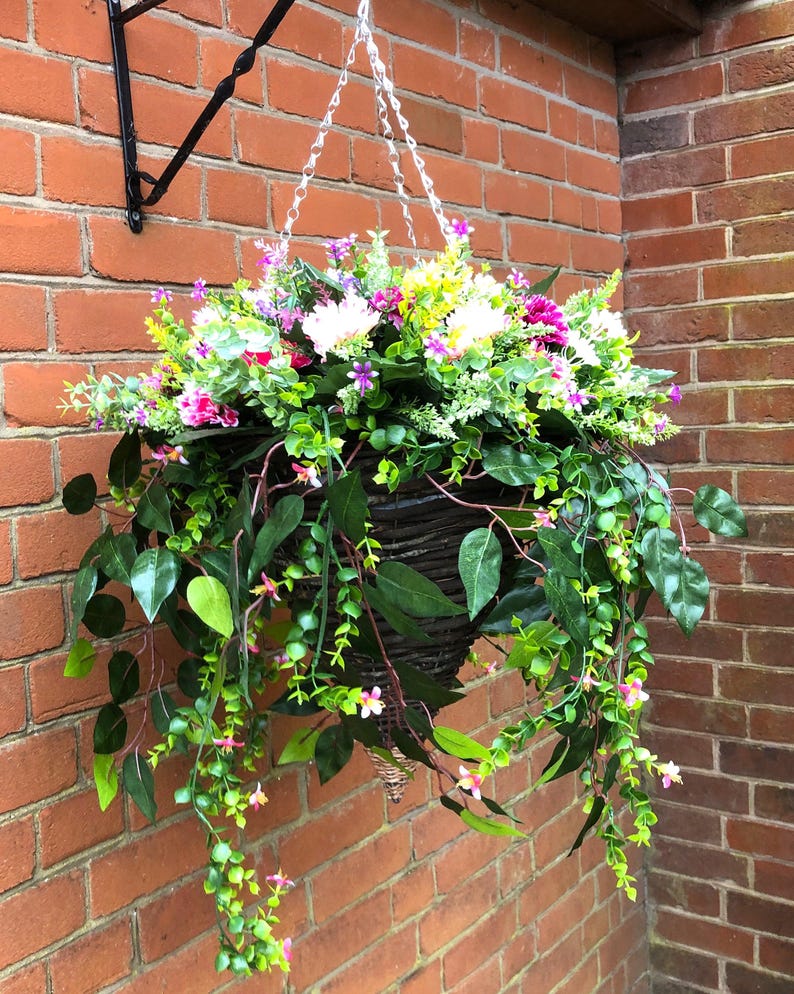 Artificial flower hanging basket with Chrysanthemums Trailing Leaves & Flowers with foliage Extra large 60-65cm