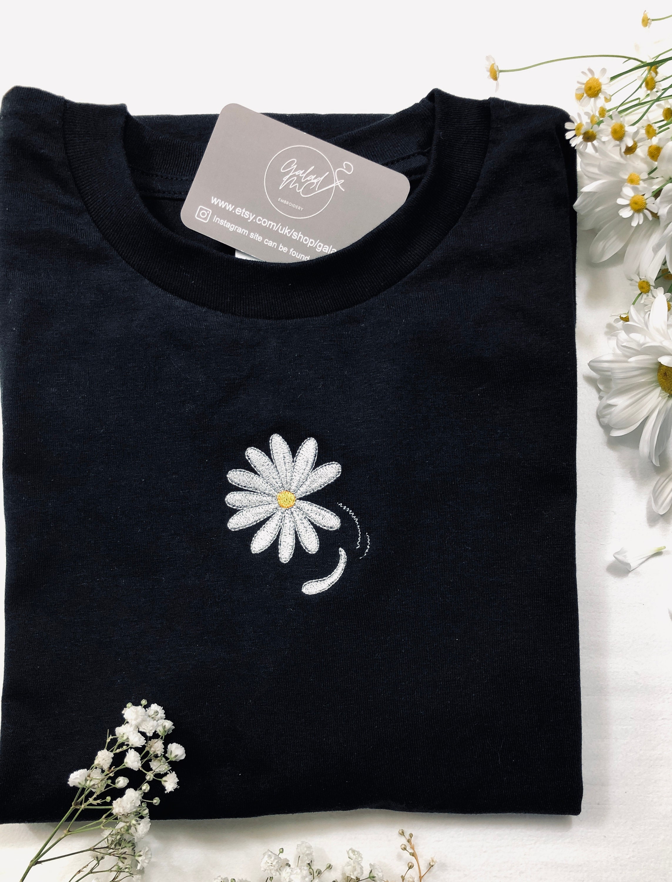 全国宅配無料 Daisy Garden Lover Nature Tee Floral Embroidered T-shirt トップス