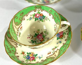 Ensemble de 4 tasses à thé avec soucoupes, Toscane, vert et floral