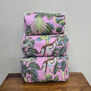 Pikowana bawełna z motywem dżungli | Kosmetyczka | Etui na pędzle do makijażu w stylu vintage z zamkiem błyskawicznym | Etui na długopisy | Prezent dla nauczyciela | Uroczy piórnik, prezent dla mamy