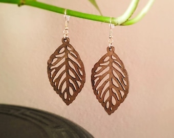 Wood leaf earrings, wooden earrings, Artsy earrings, Hippie earrings, Boho earrings, leaf earrings, carved earrings, leafy earrings.