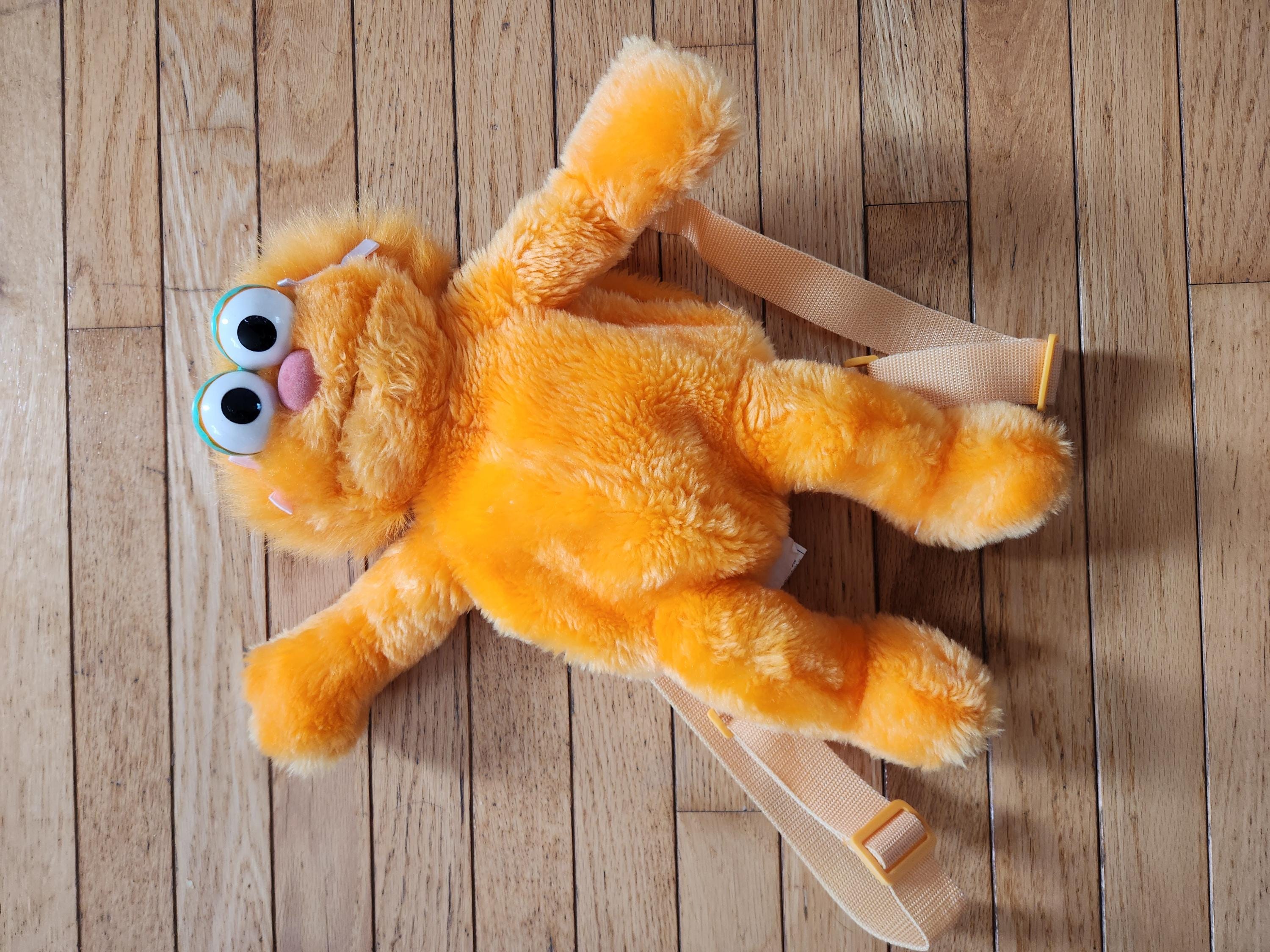 Vintage 1997 Jim Henson Sesame Street Zoe Plush Backpack - 15
