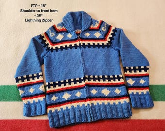 Vintage 1950 - Mary Maxim Cowichan Style Pullover - Blau Rot Weiß Geometrischer Schalkragen PTP 18 "- Handgestrickte Woll-Cardigan - Blitz-Reißverschluss