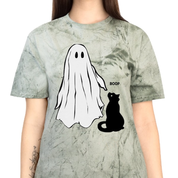Ghost T-Shirt, Cat Boop, Ghost Tee, Gift, Friend, Cute Ghost Sweater, Funny Halloween, Funny Spooky Gift, Halloween Sweater, Comfort Colors
