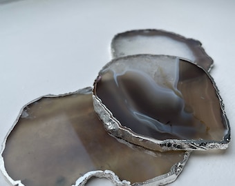 Sous-bocks en agate grise avec bordure argentée : sous-bocks en pierre de cristal