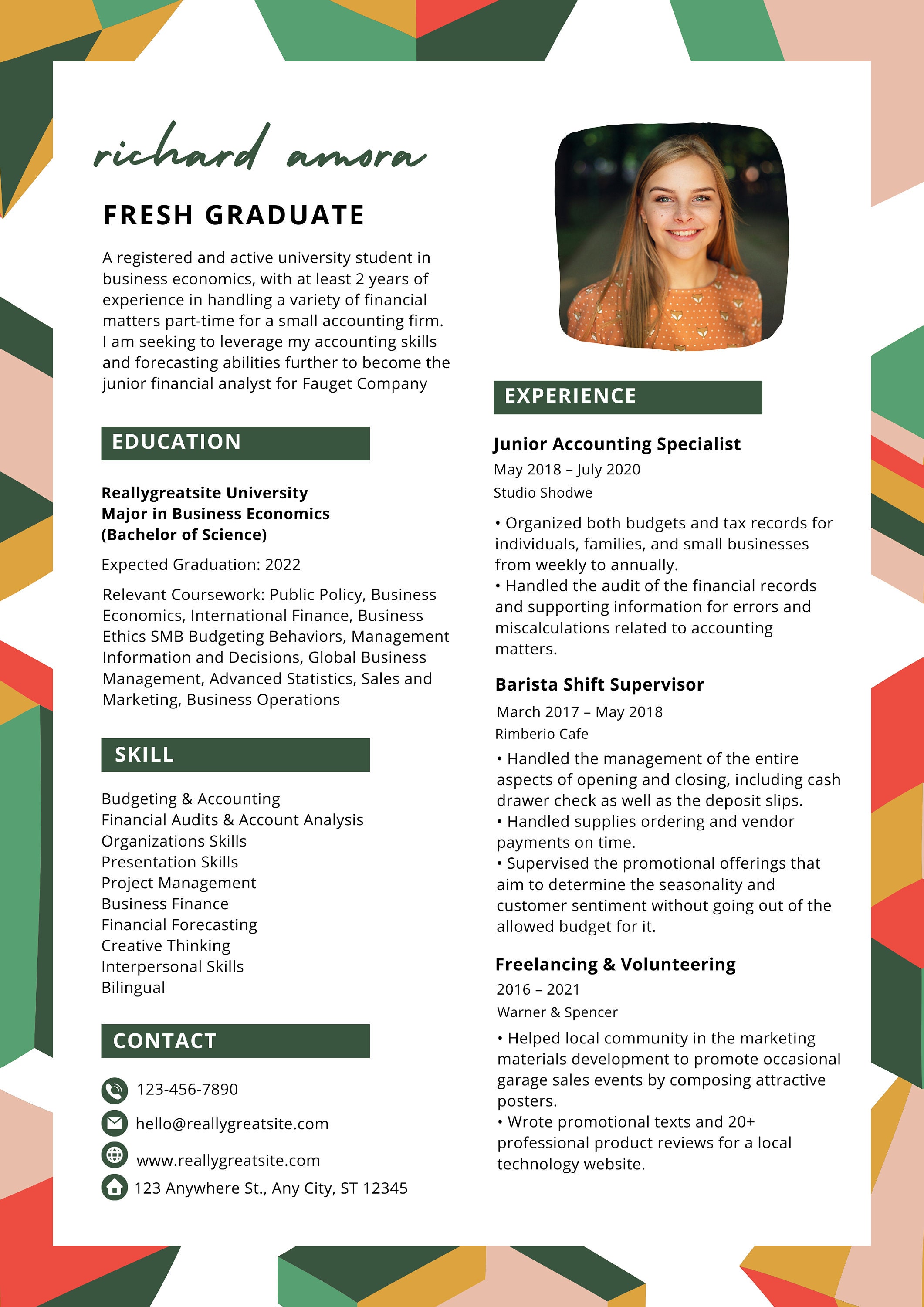 Modern Graduate Resume Template - Stand Out Entry-level CV Design ...