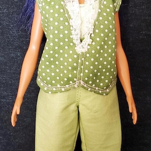 Tank body suit,crop pants and vest