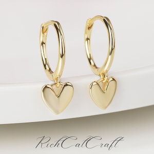 Minimalist Heart Dangle Earrings, Dainty Gold Heart Earrings, Sterling Silver Small Cute Heart Drop Earrings, Gift for Her, Christmas Gift