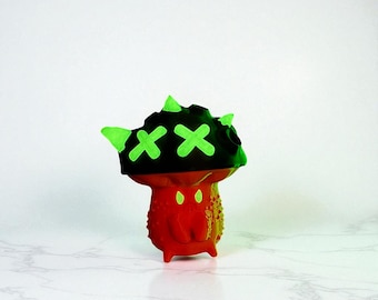 Spooky Cute Mushroom Cable Holder | Halloween| Mushroom Treasure Box | Office Decor | Home Decoration | Desk Organizer | Jewellery Box