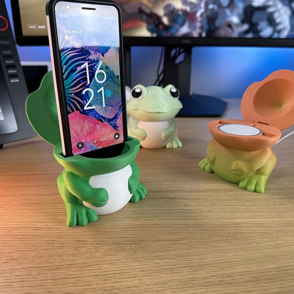 Kawaii Frog Cable Holder / Cute Frog Phone Holder / Apple Magsafe/Wireless Charger Dock