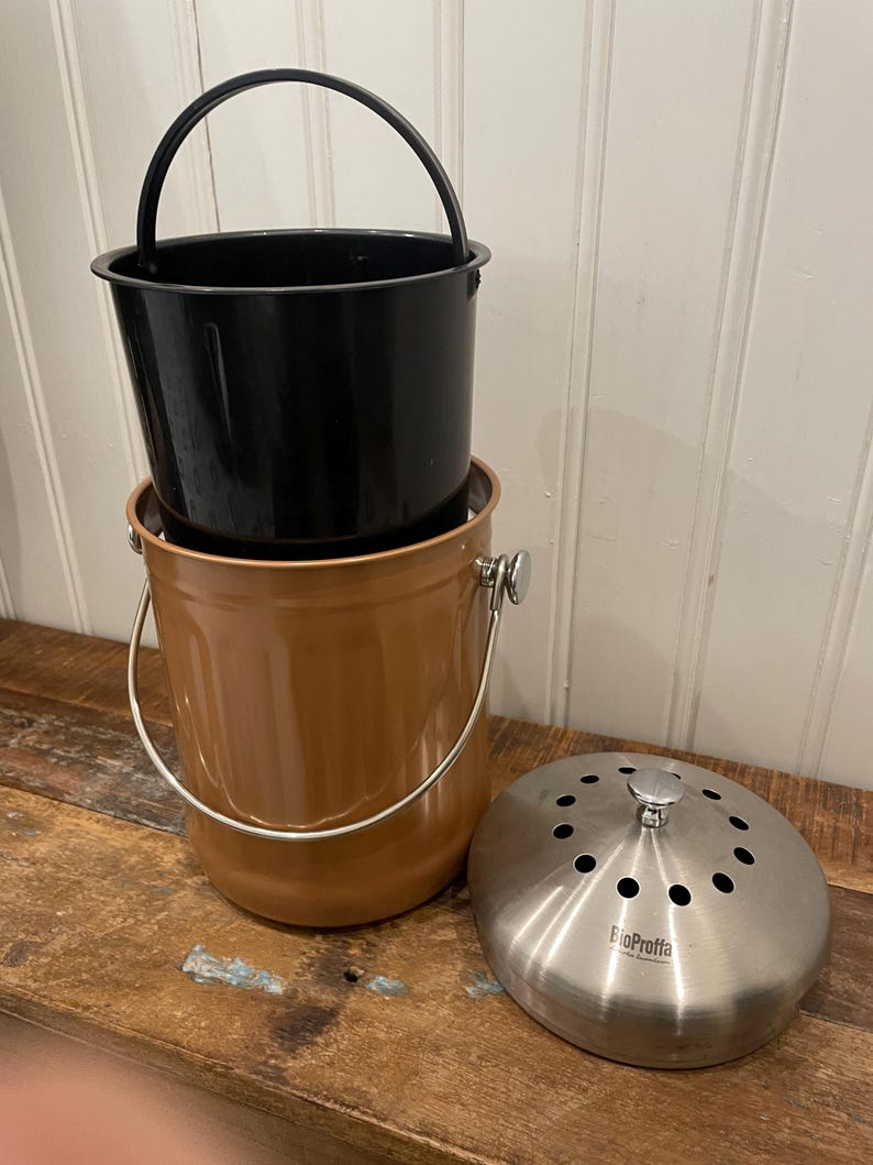 Bio Waste Bin, Kitchen Composter, 5 Liters, With a Set of Active Carbon ...