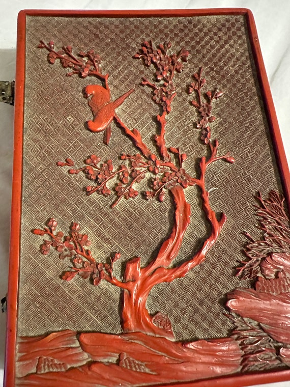 Chinese vintage faux cinnabar carved box. - image 2