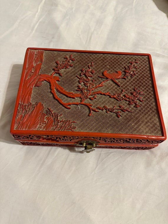 Chinese vintage faux cinnabar carved box. - image 1