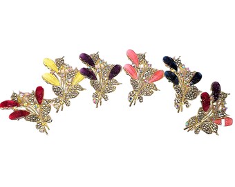 Crystal/Rhinestone/Diamante/Pearl Flower Women/Girls brooches Various Designs & Colours