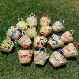 Personalized Straw Bag for Kids, Customized Straw Basket, Handmade Monogram Bag, Easter Baskets for Toddlers, Moroccan Bag with Pompom