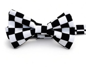 Black and White Checkerboard Bow Tie for Men – Stylish Formal Wear