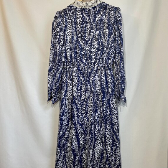 50s Dress - Silk Abstract Bird Blue and White Dre… - image 2