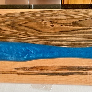 Spalted Maple Hardwood serving tray with metal handles and Cobalt River.   20 1/4 &quot;L x 9 &quot;W x 5/8&quot; thick.    TRO6