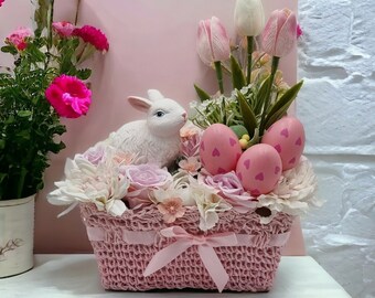 Decorazioni festive per la tavola di Pasqua, decorazioni pasquali, affascinanti decorazioni per la tavola primaverile, coniglietto pasquale, uova di Pasqua