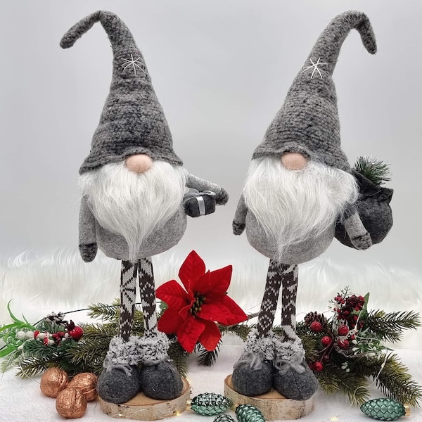 Felt standing gnome with white beard, Felt scandinavian gnome decor, Elf nordic decoration Christmas stocking filler, Home decor xmas Gift