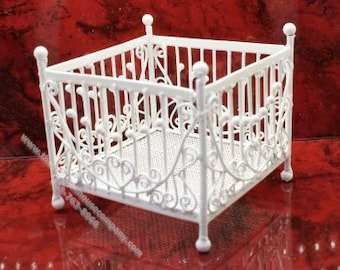 Dollhouse Miniature Play Pen - White Metal