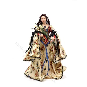 Miniatur Handgefertigte Vintage mittelalterliche Frau mit Lilien