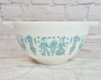 Vintage Pyrex Amish Butterprint 441 Cinderella Bowl - Blue on White -  1.5 Pt USA - Excellent Condition - Pyrex Nesting Bowl