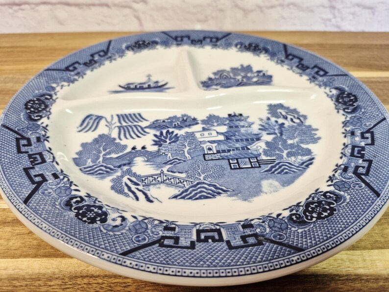Antique Blue Willow Divided Dinner Plate – Made in Japan – Mid Century ...