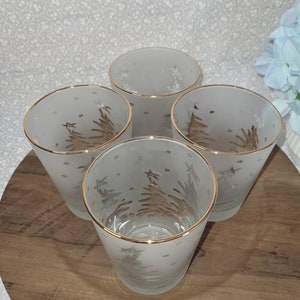 4 - Vintage Libbey Frosted Christmas Tree Rocks Glasses - Vintage ...