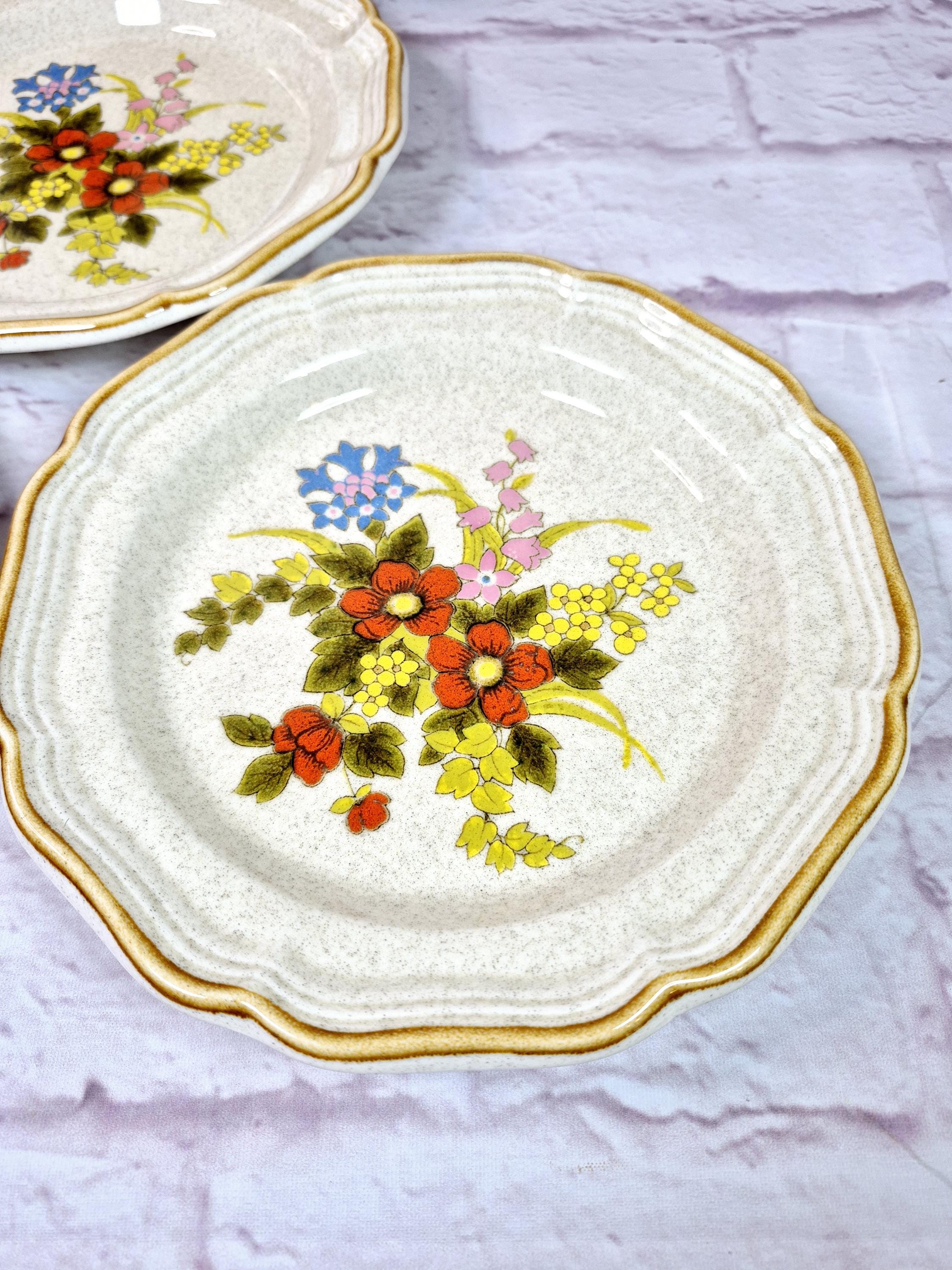 Vintage Mikasa Garden Club, A Basket of Wildflowers Dinner Plates