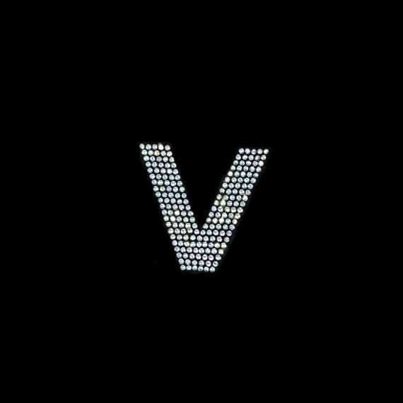 V LETTER Rhinestone Iron on Heat Transfer, Iron on Patches Letters, Iron on  Letters for Fabric, Letter Patches Iron On 