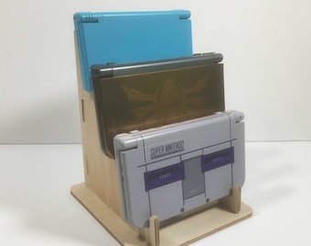 Nintendo DS/3DS Tower Stand – Holds up to 4 3DS/DSs at once!