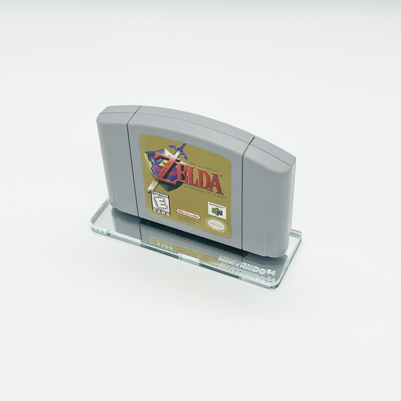 Nintendo64 (N64) Cartridge Display Silver