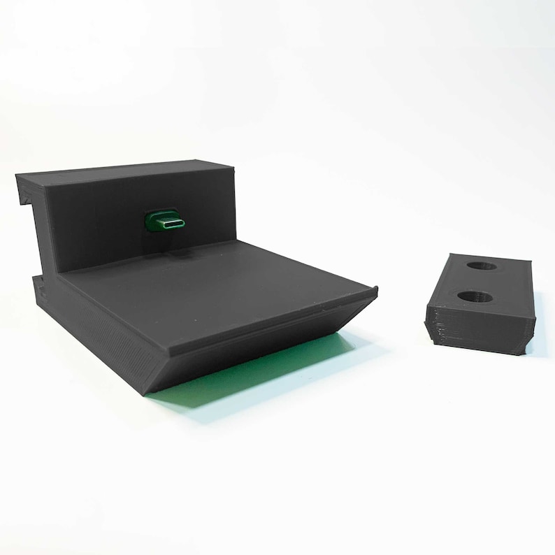 Mario Kart Live Home Circuit Wall Mount & Charging Base Black
