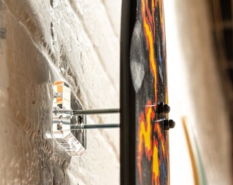 Opilroyn Supporto per skateboard in acrilico, supporto da parete per skateboard, trasparente, a 2 strati, salvaspazio, per longboard, espositori, per soggiorno