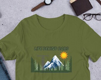 Cycling Enthusiast T-Shirt, Bicycle T-Shirt, Perfect Gift for Cyclists, Birthday Gift for Biking Enthusiasts, Perfect for Bike Rides