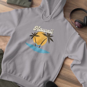 Hawaii Hoodie, Aloha Sweatshirt, Hawaii Vacation Hoodie, Beach Hoodie, Hawaii Sweatshirt, Vintage Sweatshirt, Aloha Shirt, Hawaii Shirt