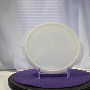 vintage Tupperware relish candy nut dish divided with handle and lid, 1970&#39;s