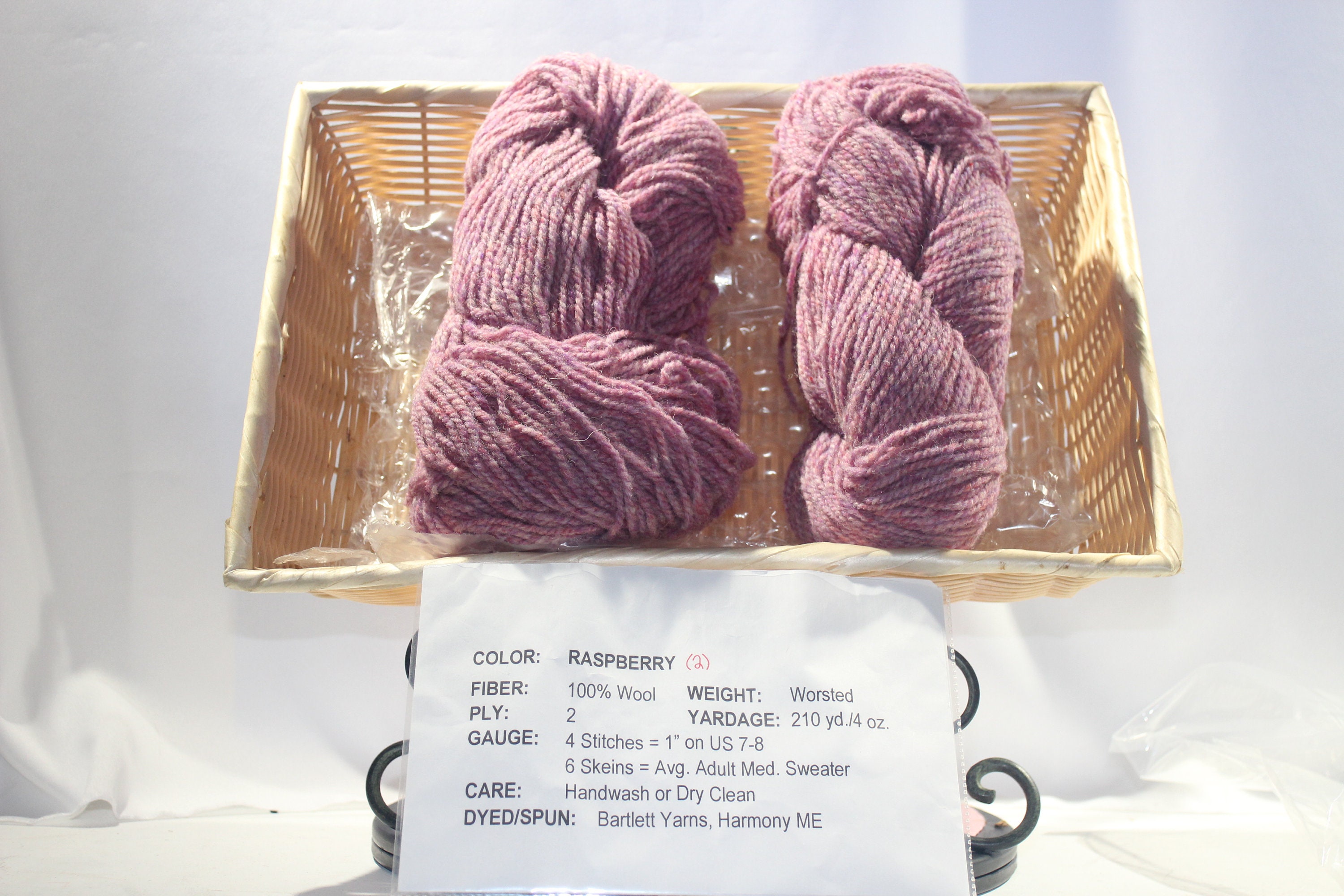 2 skeins shown in picture price is per skein : 100% Wool Yarn see variations RED's