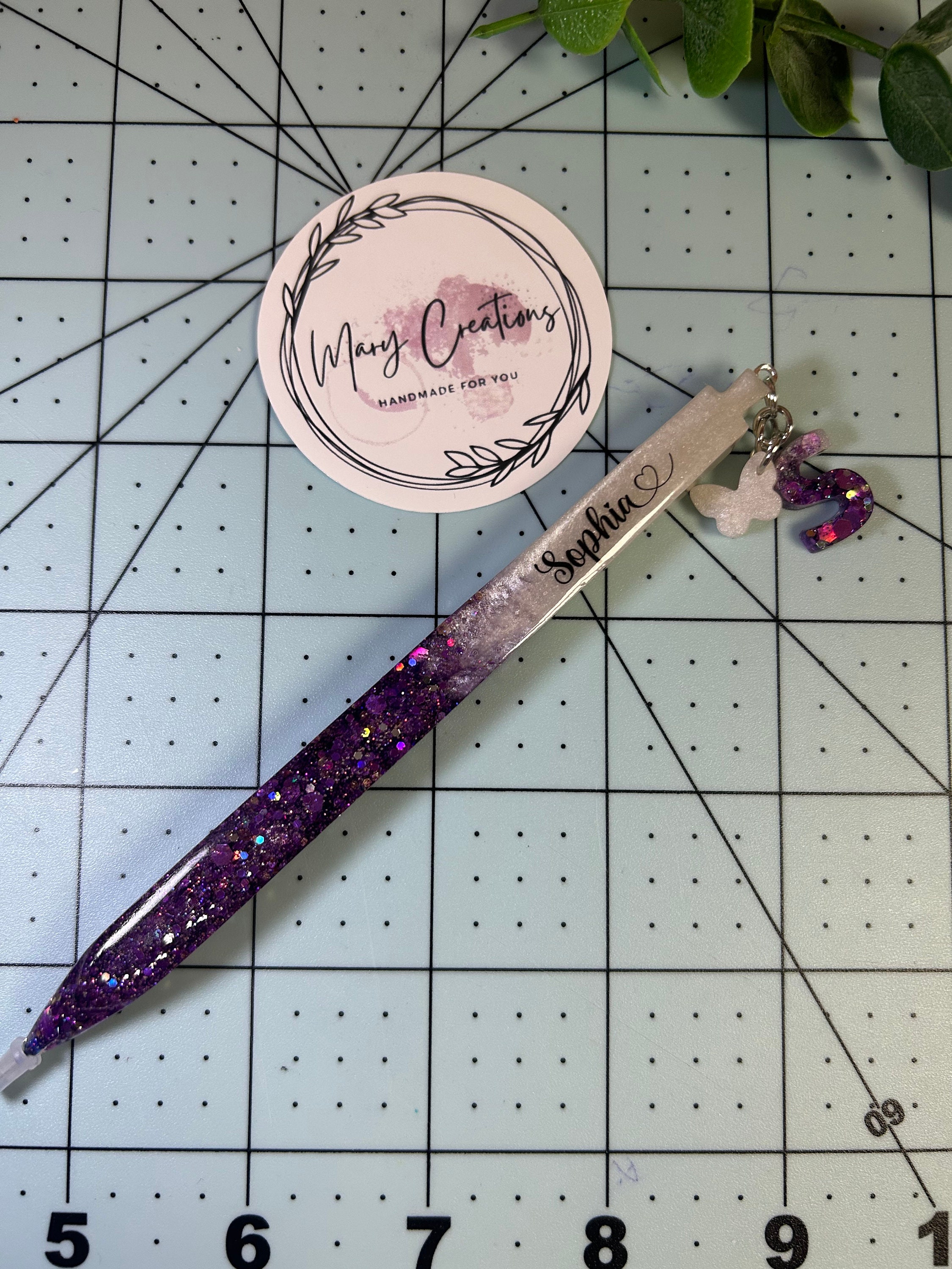 Medium Diamond Painting Pen with Clear Resin & Violet Resin Pattern –  NorseAlchemist