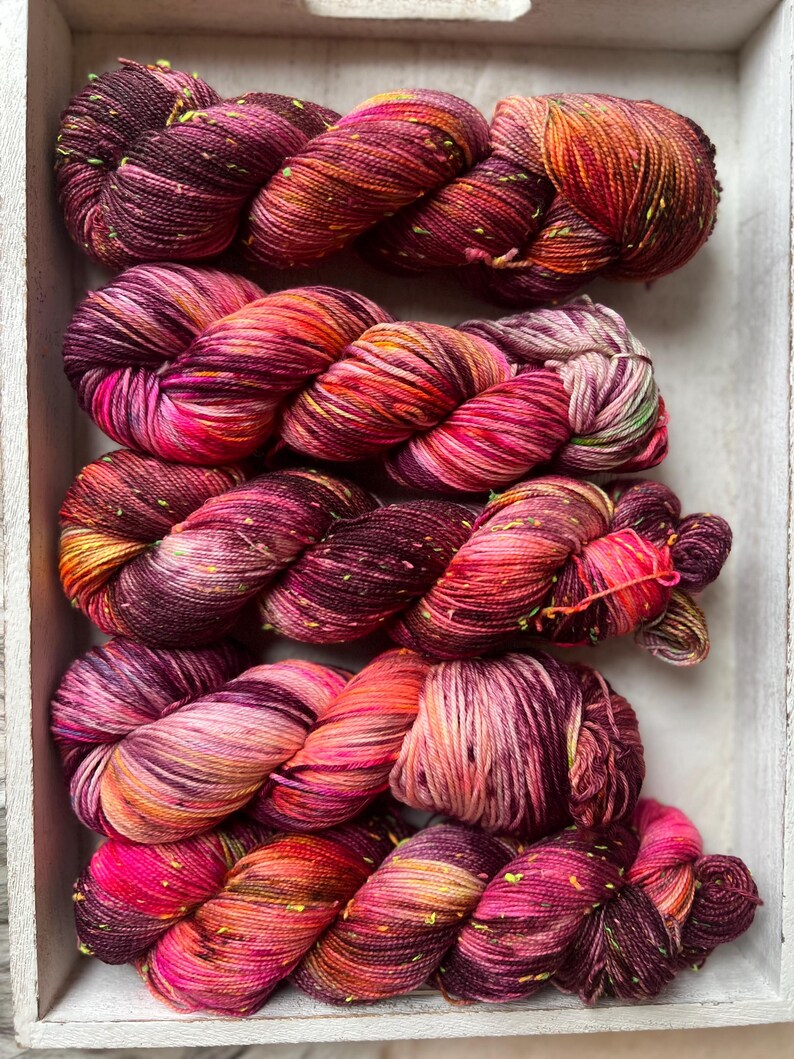 Crushed Berries - Speckled Merino Hand Dyed Yarn - Etsy UK