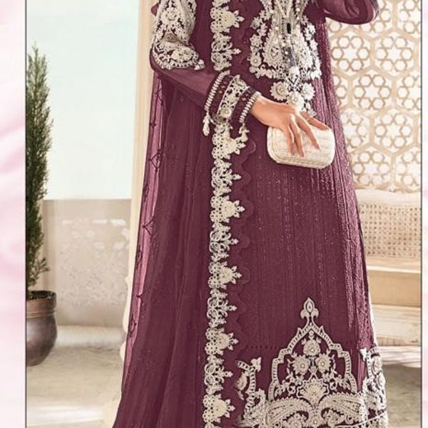 Stylish Indian/Pakistani attire/dress