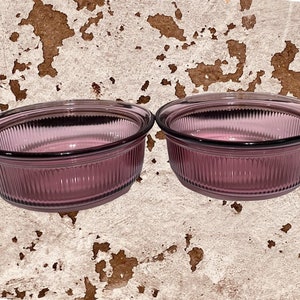 Cranberry Vision Ware(2)-Corning Ware-1 Pint Bowls-450 ml.-C-16-B-USA-Cranberry Purple Color-Ribbed Sides-Matching-No Lids