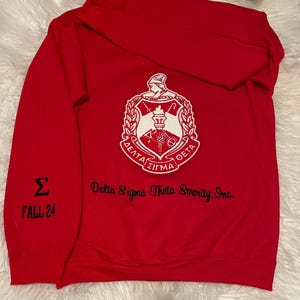 デルタ シグマ シータ、1913、J13、ソロリティ、デルタ、紋章刺繍入りスウェットシャツまたはクルーネック