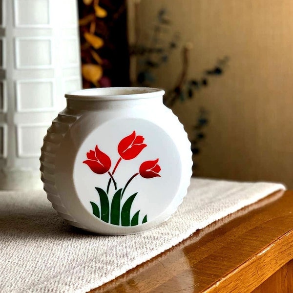 Retro Hocking Vitrock Milk Glass Grease Jar, Vintage Fire King Tulip Design